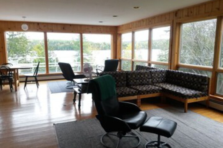 Room 9 of 22