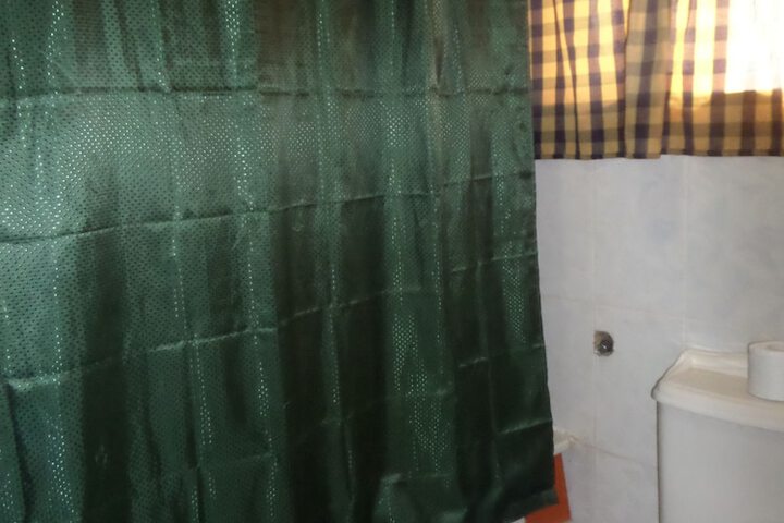 Room 29 of 39