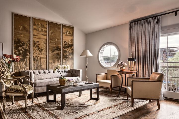 Room 15 of 33