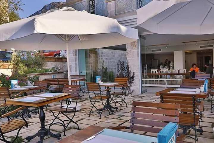 Terrace/Patio 72 of 87