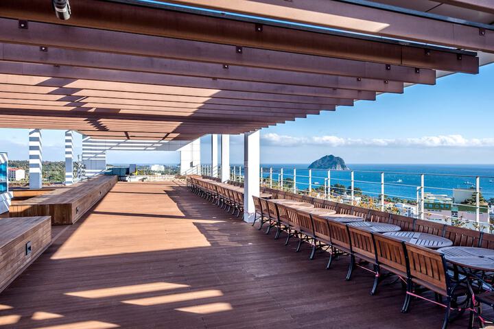 Terrace/Patio 82 of 84