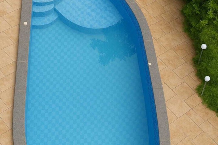 Pool 10 of 19
