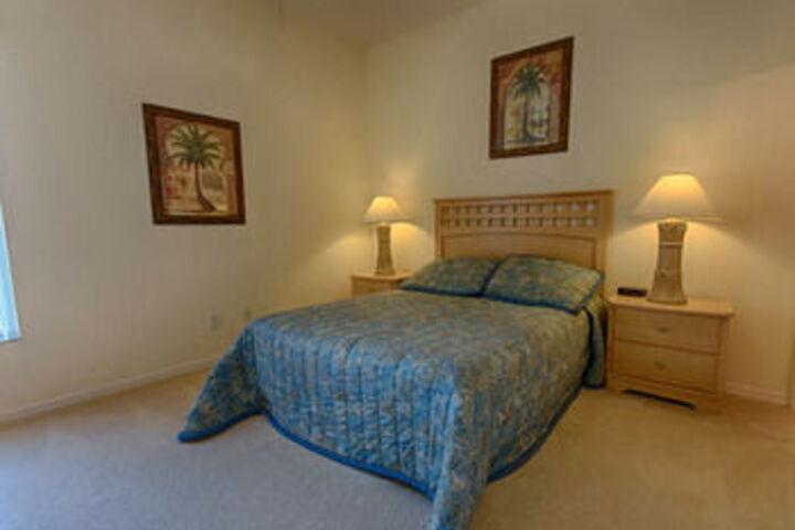 Room 89 of 380
