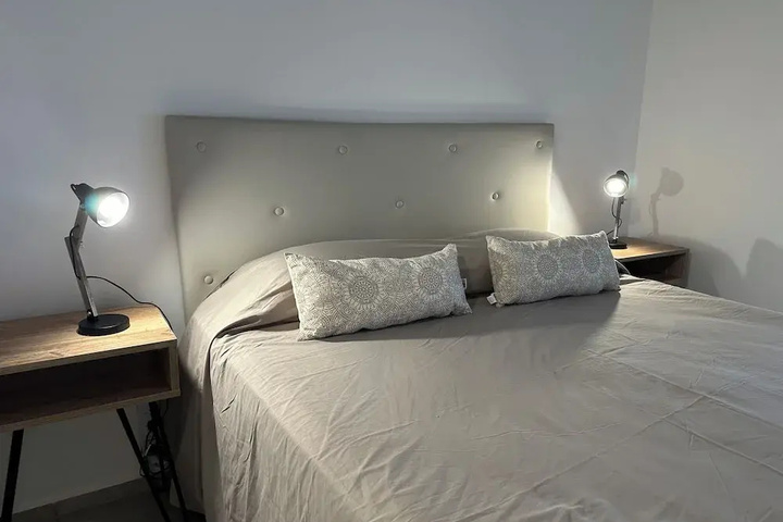 Room 4 of 22