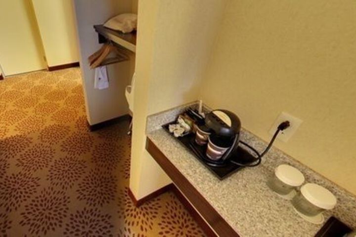 Room 26 of 45