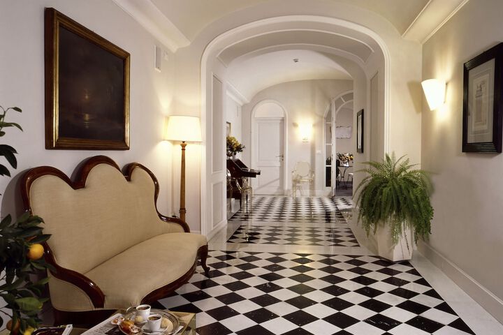 Hotel Interior 7 of 60