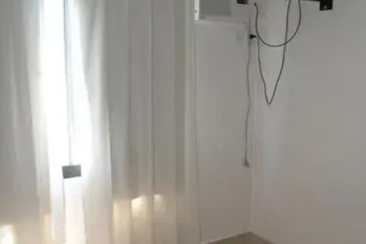 Room 3 of 13