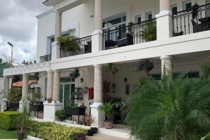 Hotel 117 of 117
