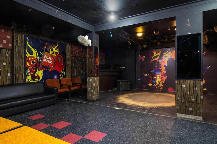 Birthday party area