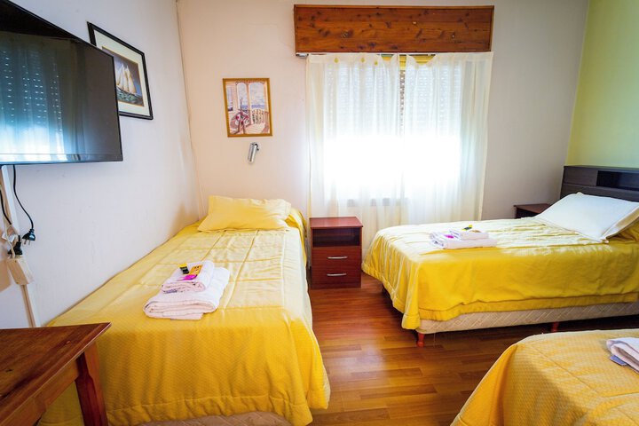 Room 42 of 104