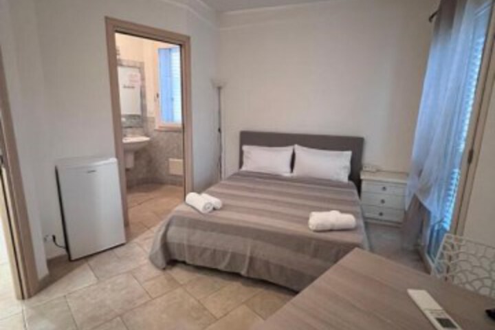 Rena Bianca House