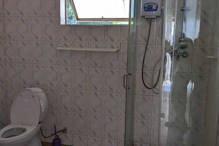 Room 7 of 11