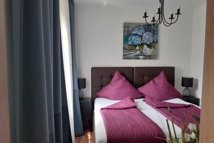 Room 9 of 29