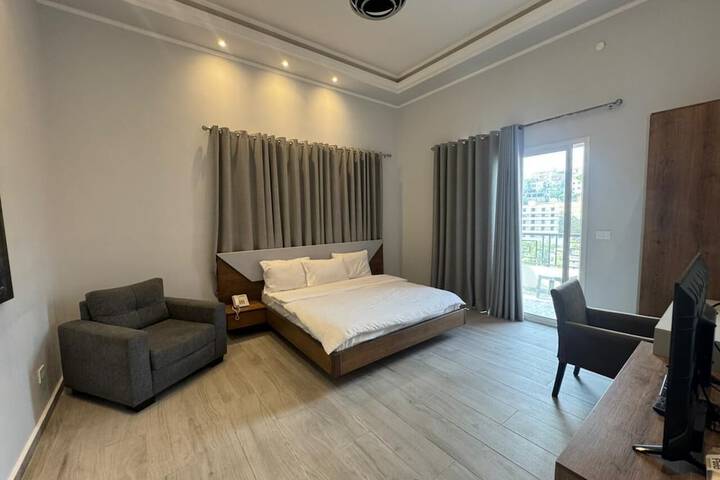Room 14 of 45