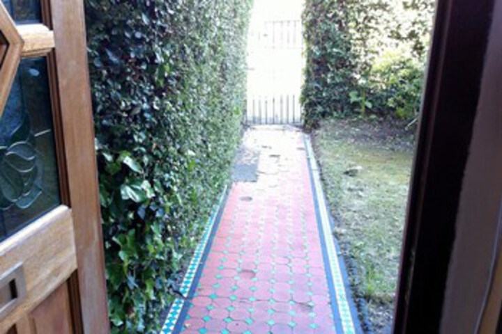 Hotel Exterior 9 of 47
