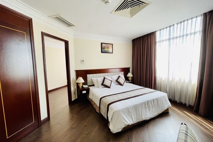 Room 13 of 50