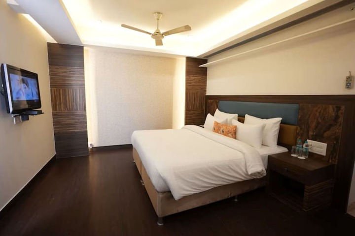 Room 7 of 21