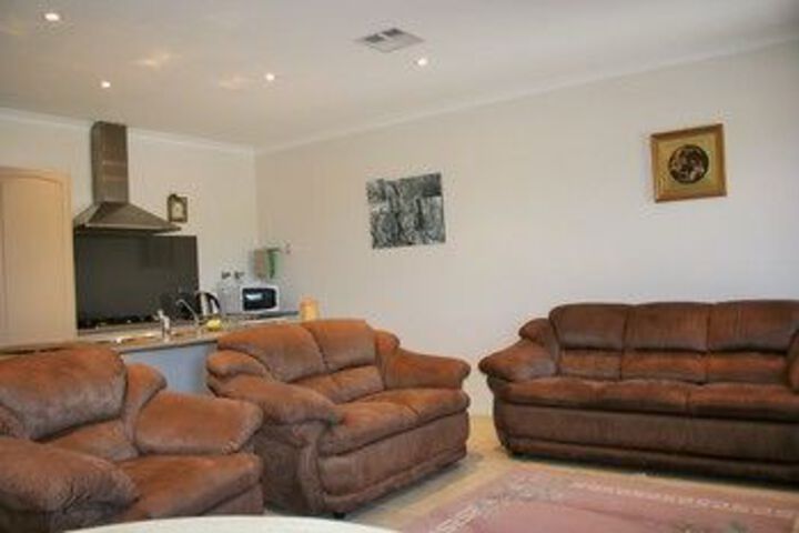 Room 14 of 34