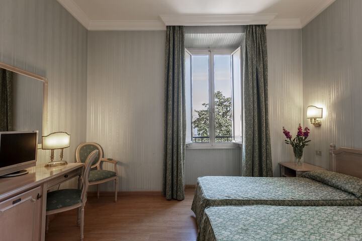 Inside Room Photo