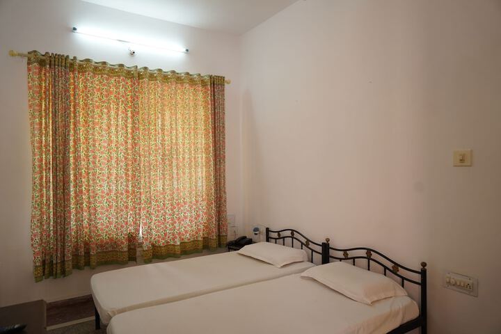 Room 14 of 71