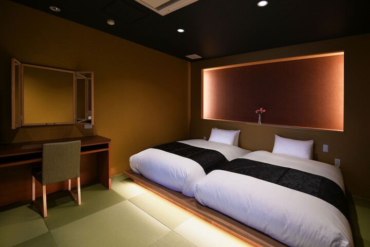 Room 20 of 114