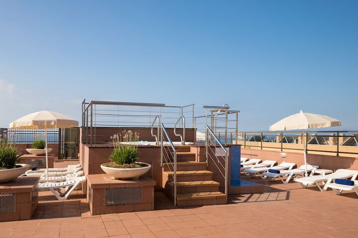 Sundeck