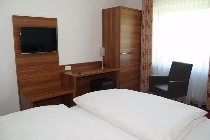 Room 6 of 58