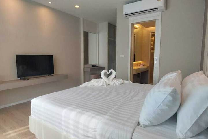 Room 15 of 61