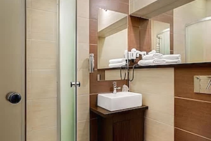 Bath Interior