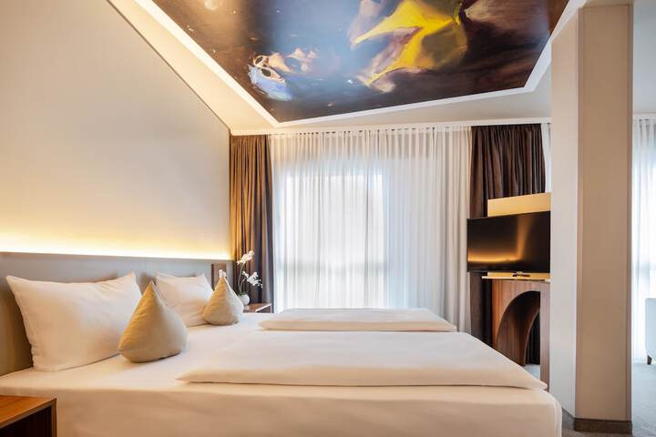 Room 20 of 59