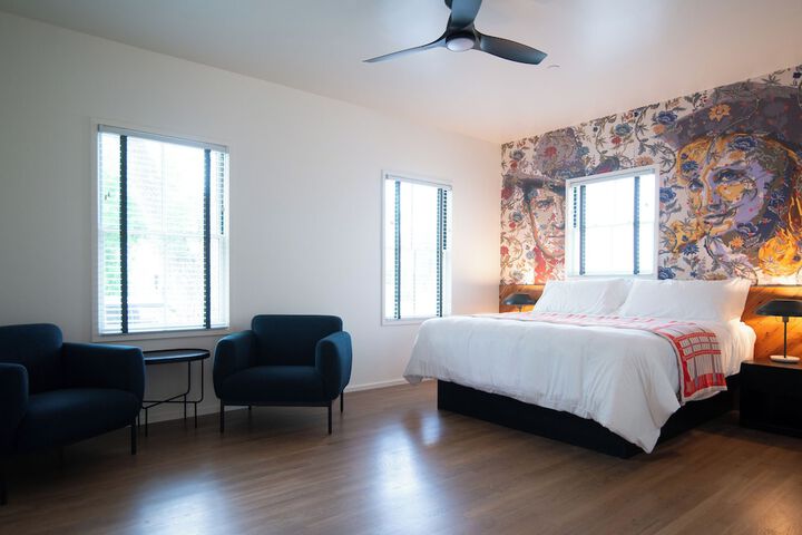 Room 28 of 58