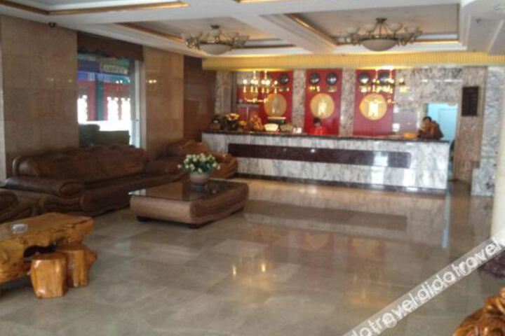 Hotel Interior 9 of 28