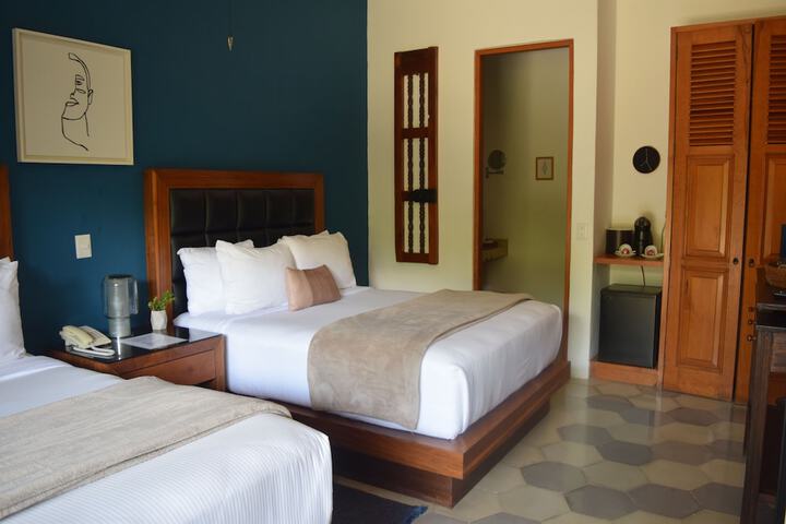 Room 43 of 137