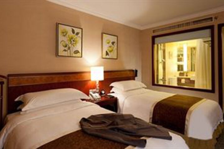 Room 44 of 91