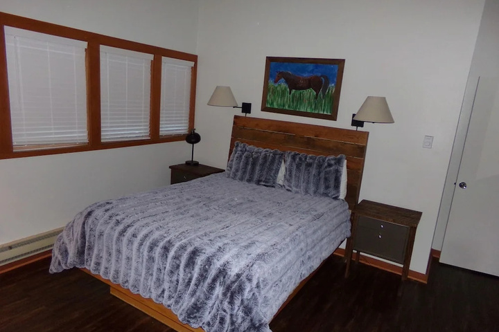 Room 2 of 14