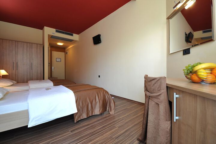 Room 17 of 55