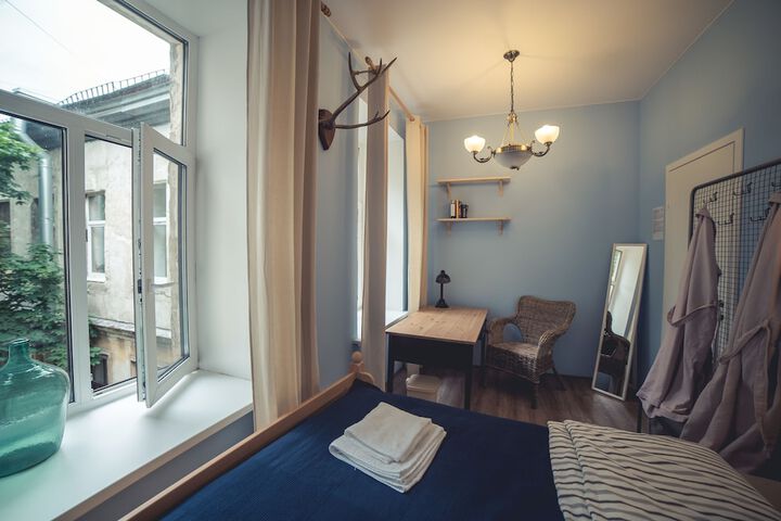 Room 28 of 108