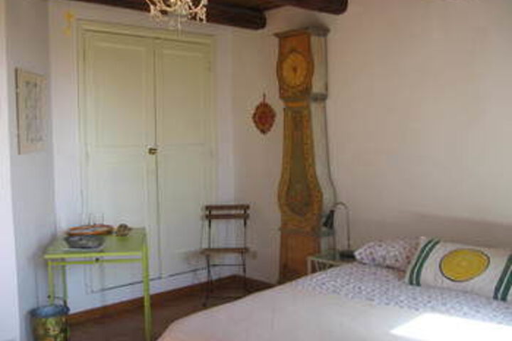 Room 7 of 17