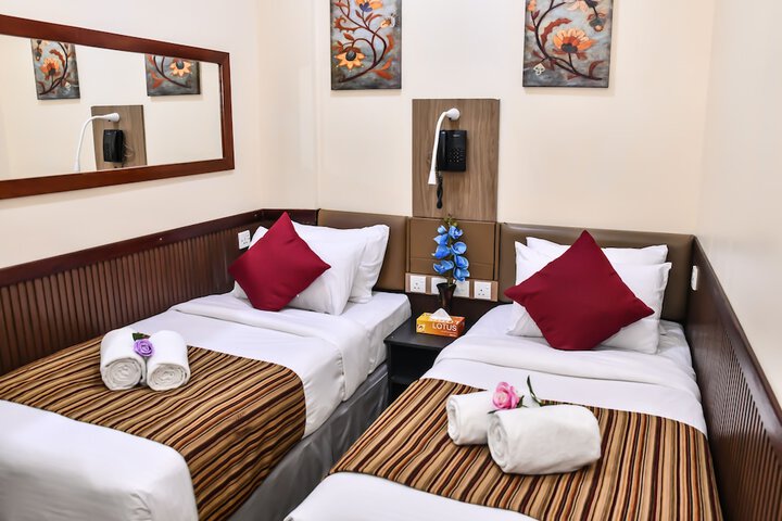 Room 5 of 30