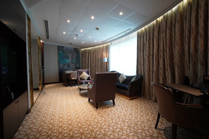 Room 18 of 55
