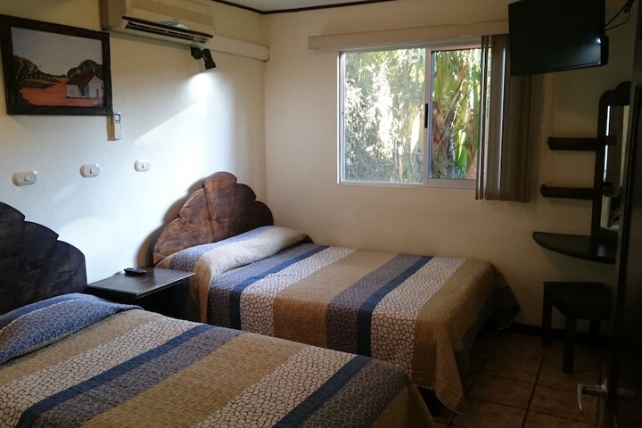 Room 11 of 91