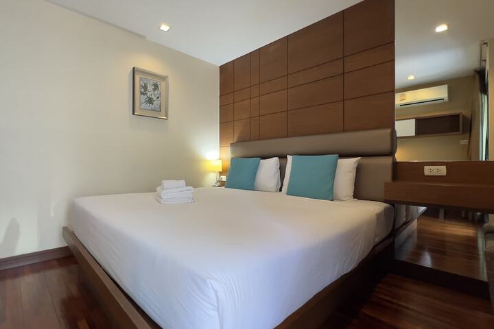 Room 25 of 62