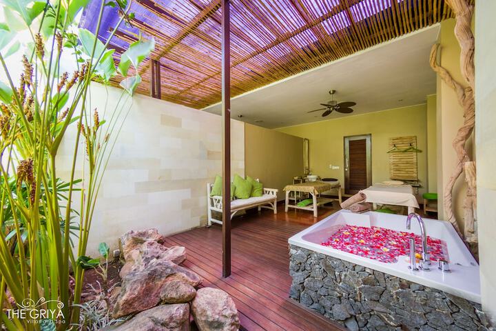 Relaxing Spa