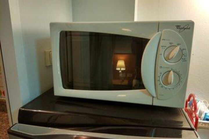 Room 22 of 28