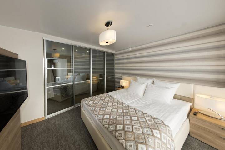 Room 20 of 57