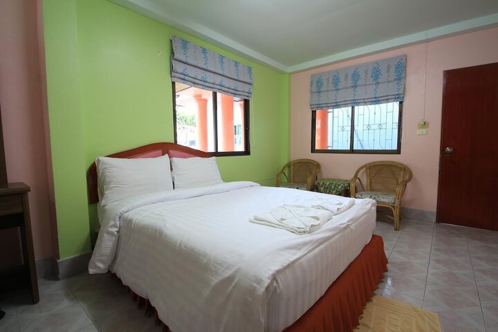Room 14 of 24