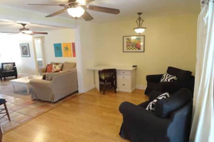 Room 15 of 27
