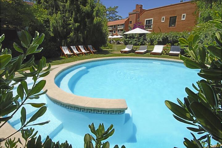 Pool 36 of 90