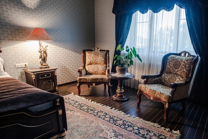 Room 19 of 47