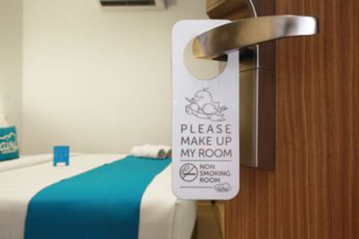Room 17 of 31